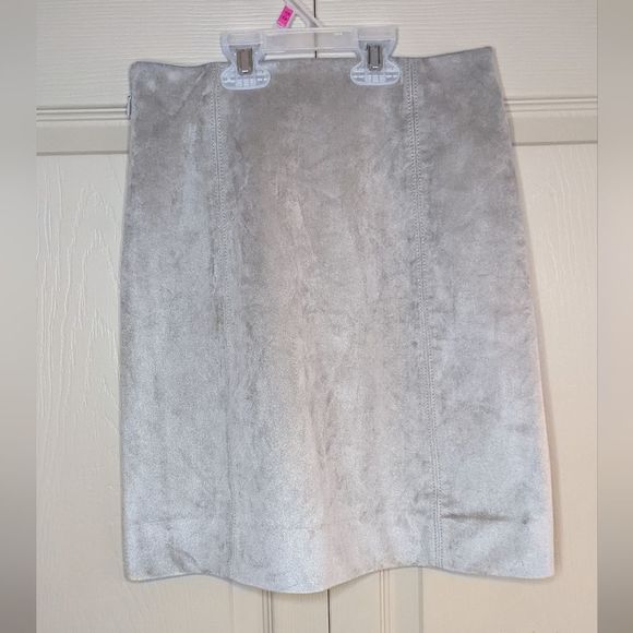Aritzia Babaton Modern Mini Skirt - Faux Suede Light Tan/Sand - Picture 3 of 7